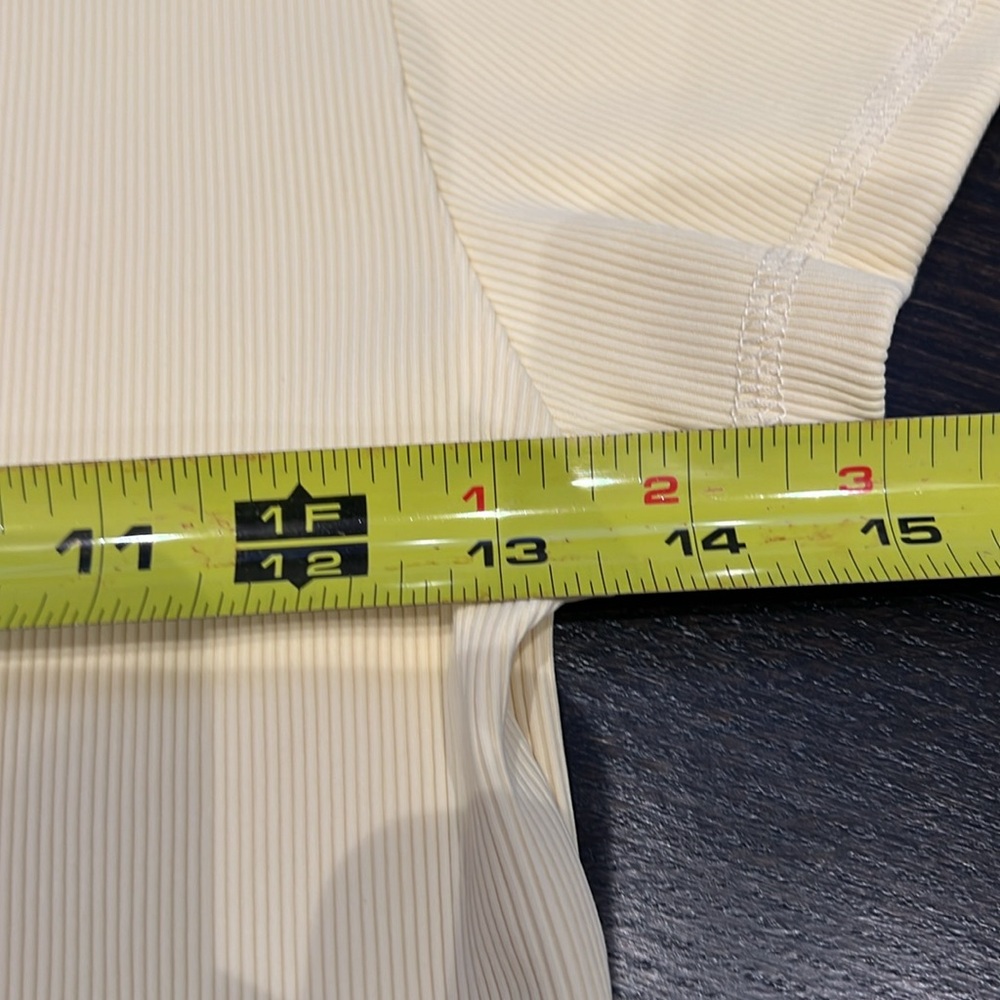 Kith Cream Ribbed Crop Top - Picture 5 of 6